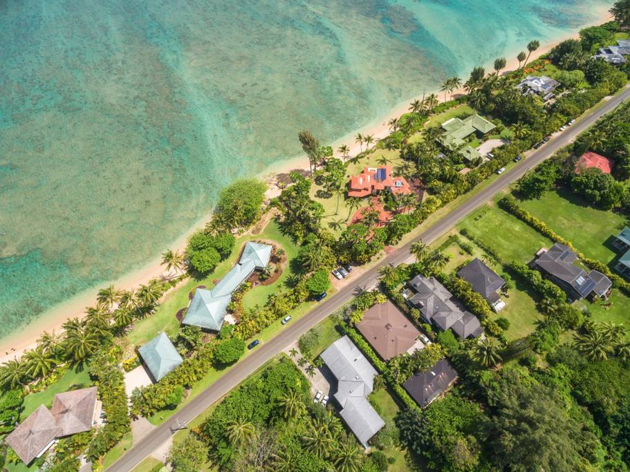 Anini Beach Jean And Abbott Properties Anini Beach Kauai Vacation Al The Pohaku Estate Is Located Just Across Street From Incredible 1 Min Walk Max And You Are